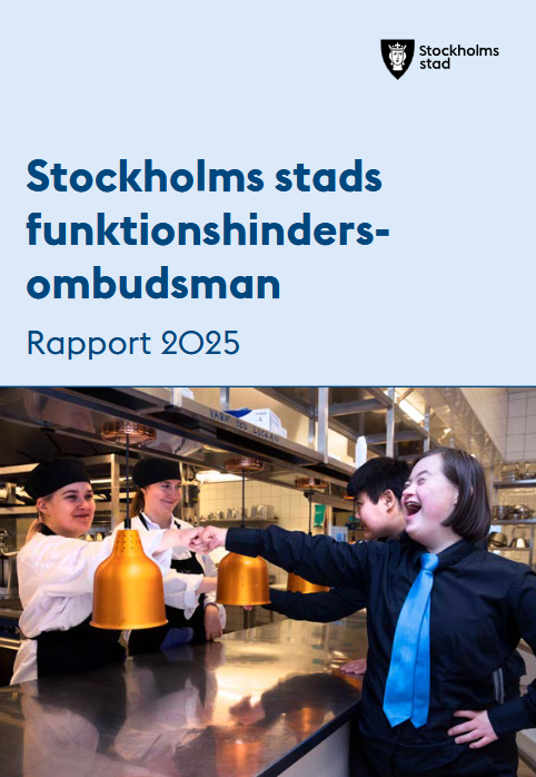 Rapportens framsida med titel och foto på fyra personer i ett restaurangkök.